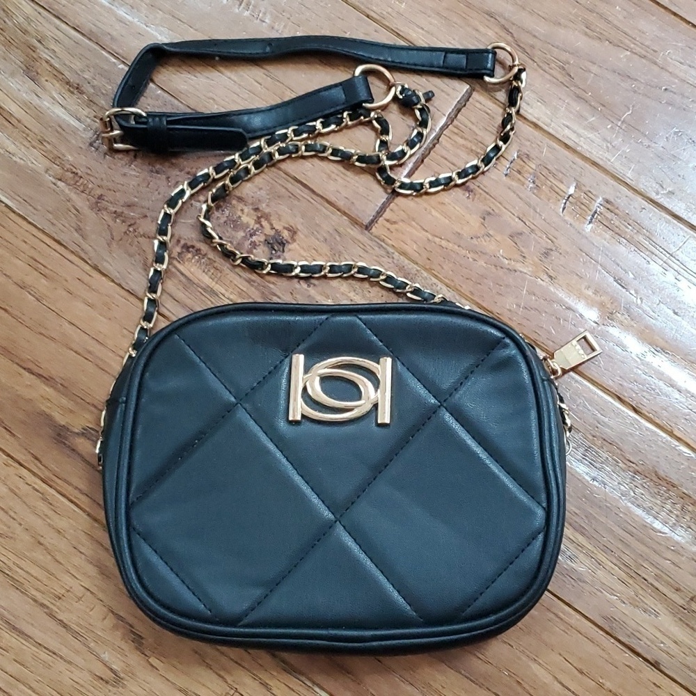 Bebe Gio Square quilted black chain crossbody bag